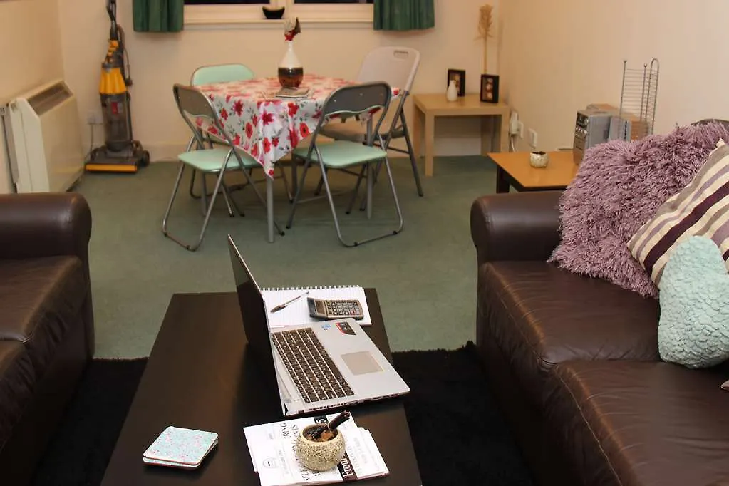Tony Asga - Coady Apartment Edinburgh